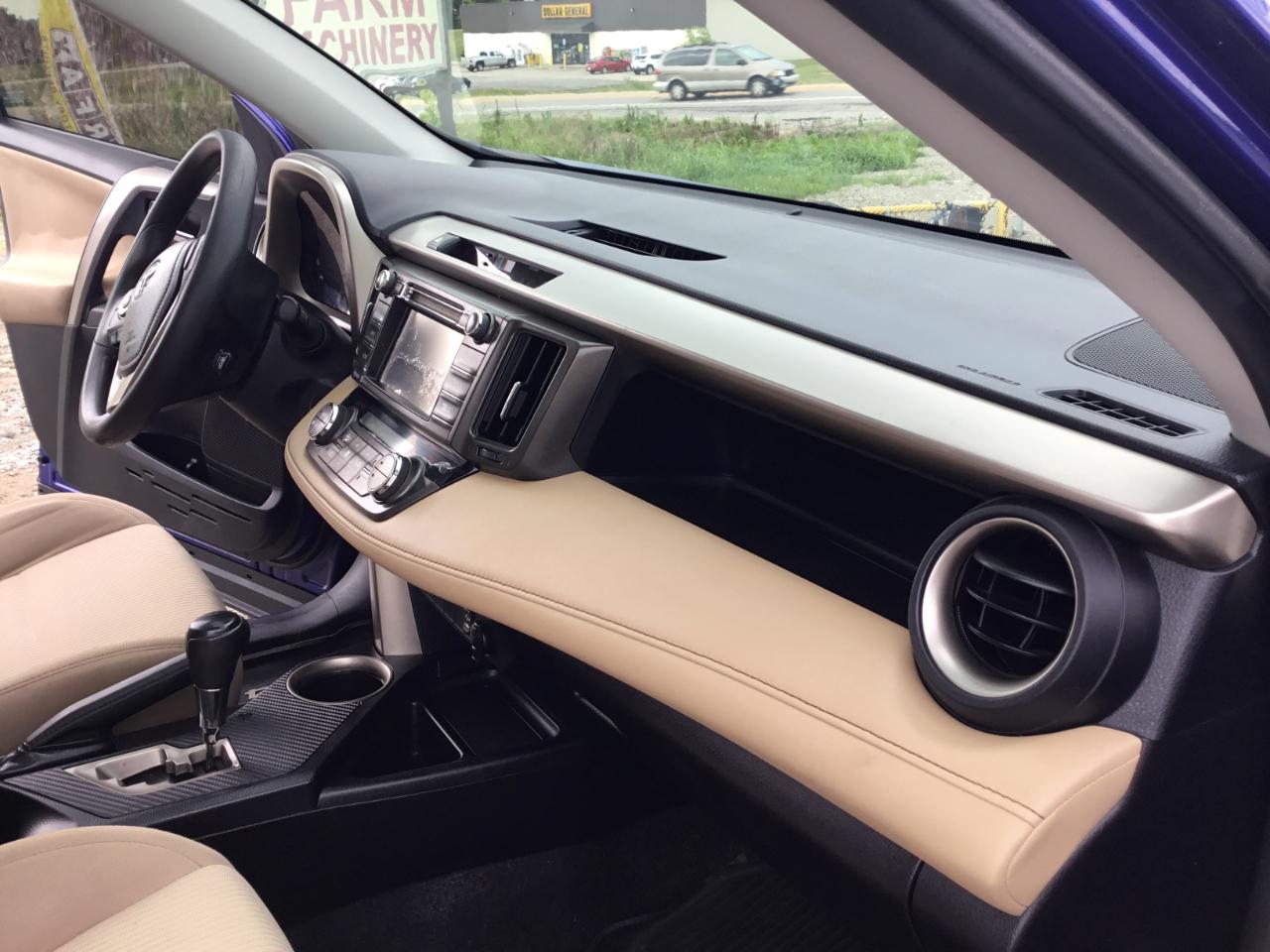 Toyota RAV4 XLE AWD 2015