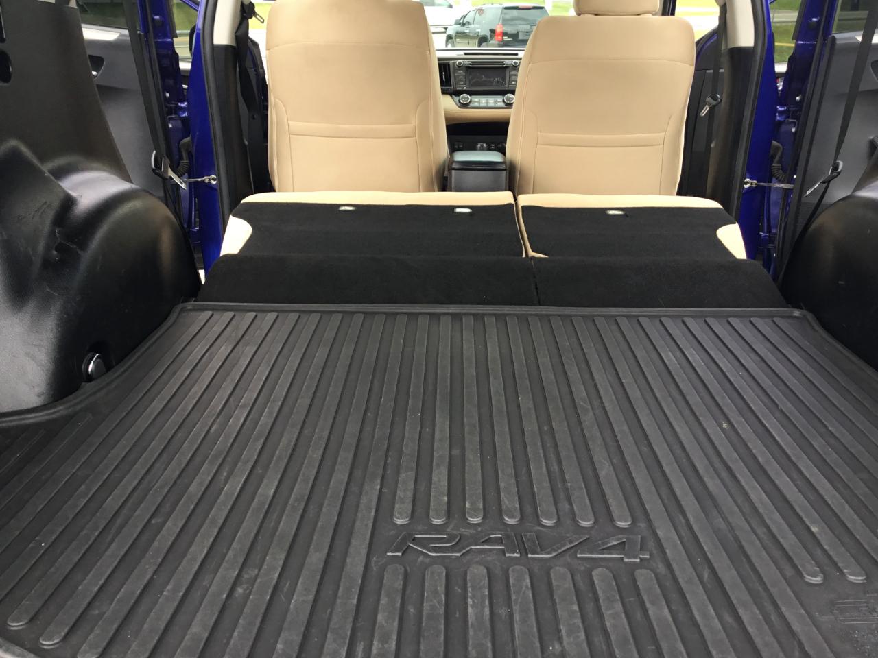 Toyota RAV4 XLE AWD 2015