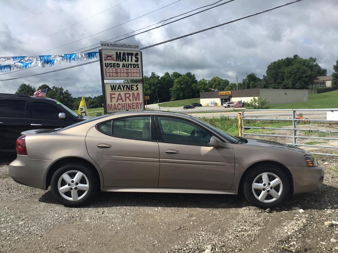 Pontiac Grand Prix Sedan 2007