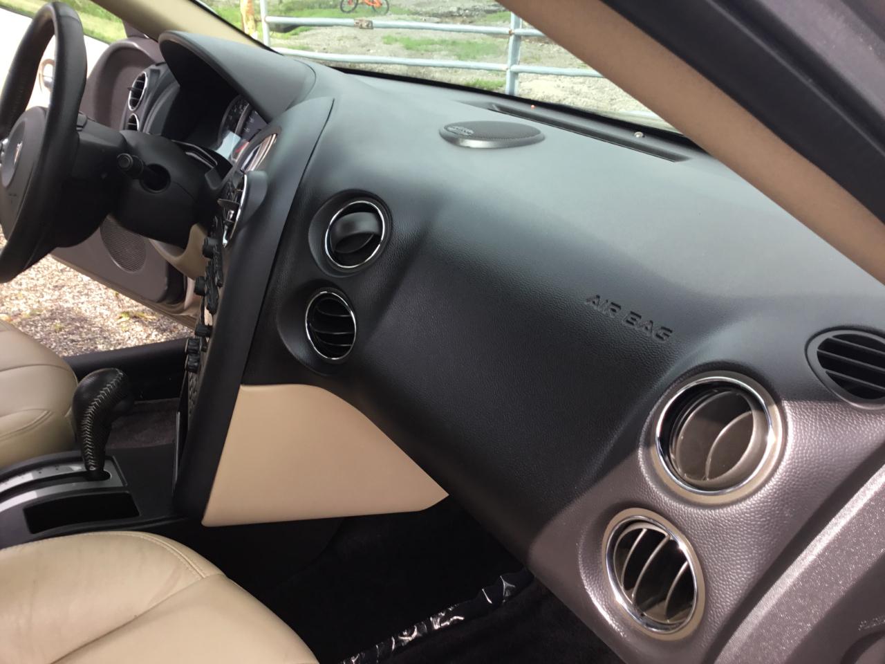 Pontiac Grand Prix Sedan 2007