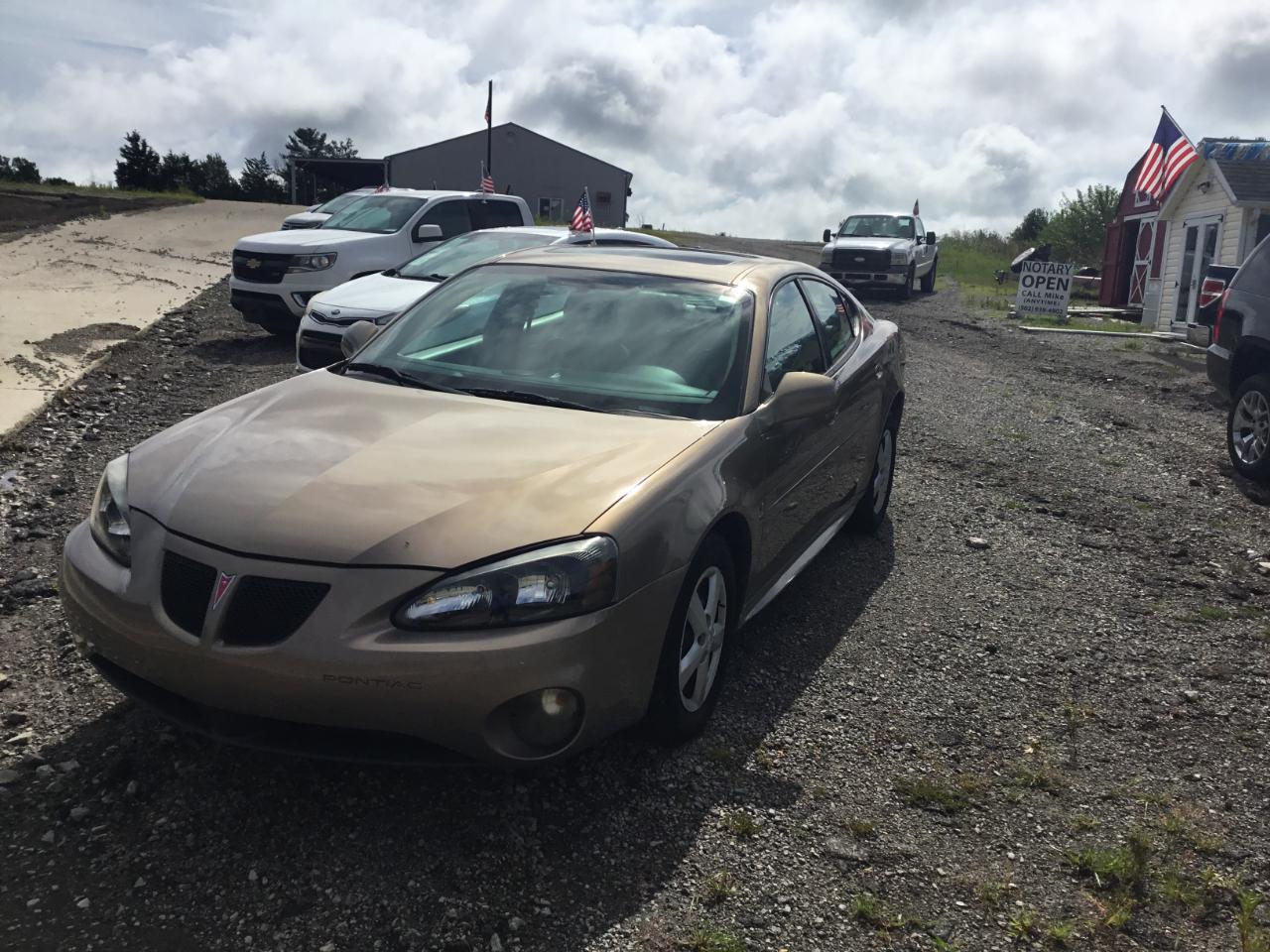 Pontiac Grand Prix Sedan 2007
