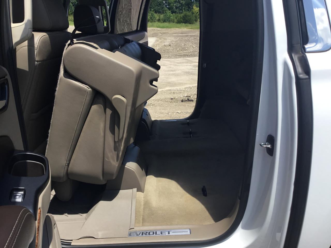 Chevrolet Suburban Premier 2WD 2018