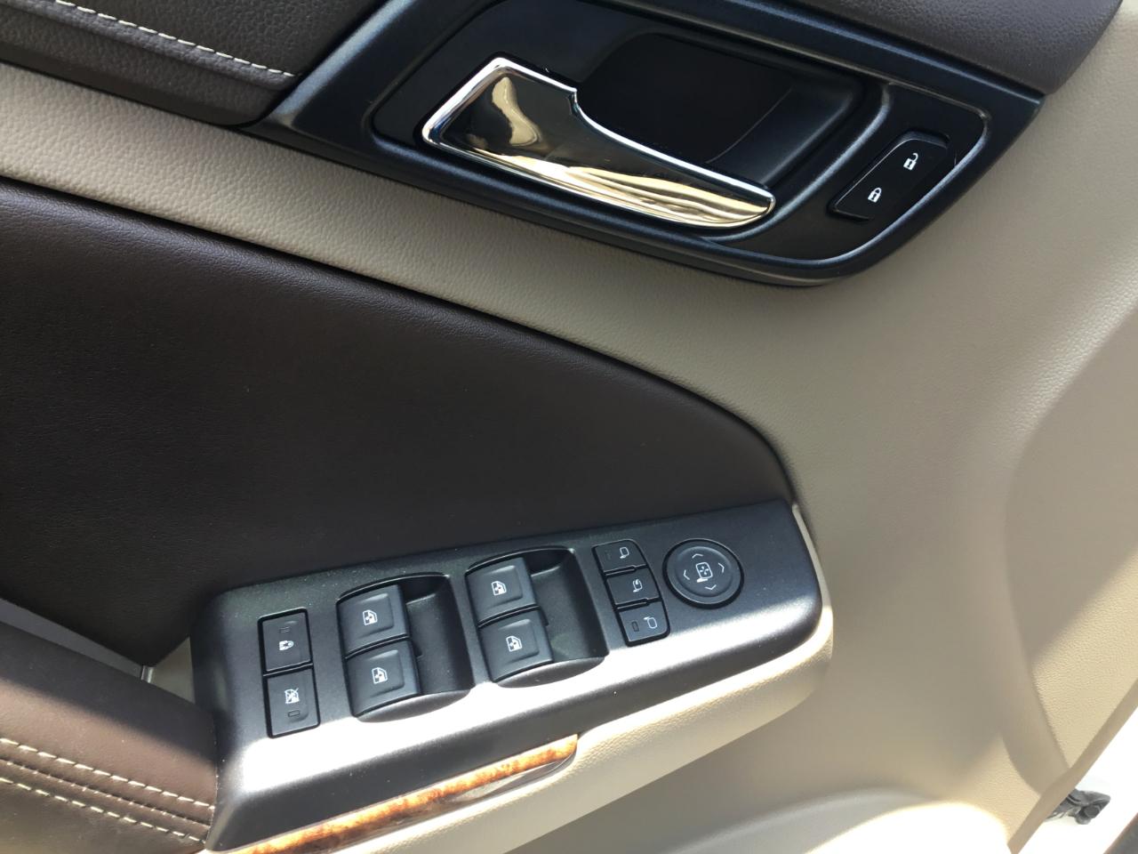 Chevrolet Suburban Premier 2WD 2018