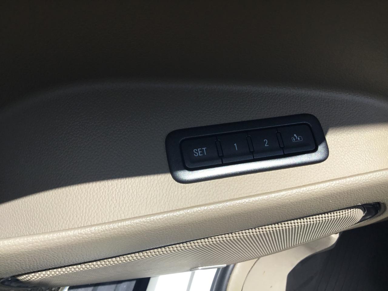 Chevrolet Suburban Premier 2WD 2018