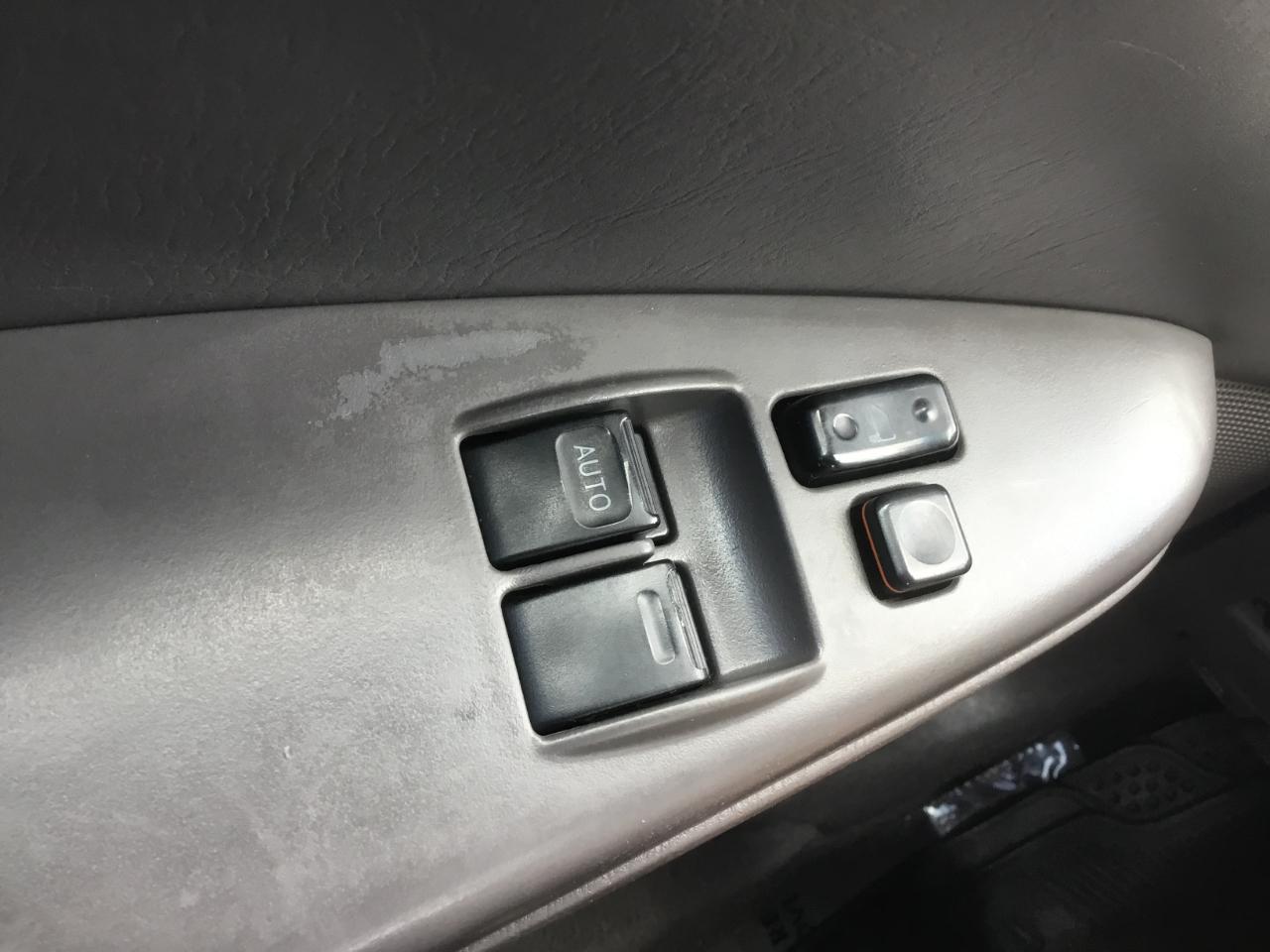 Toyota Camry Solara SE 2005