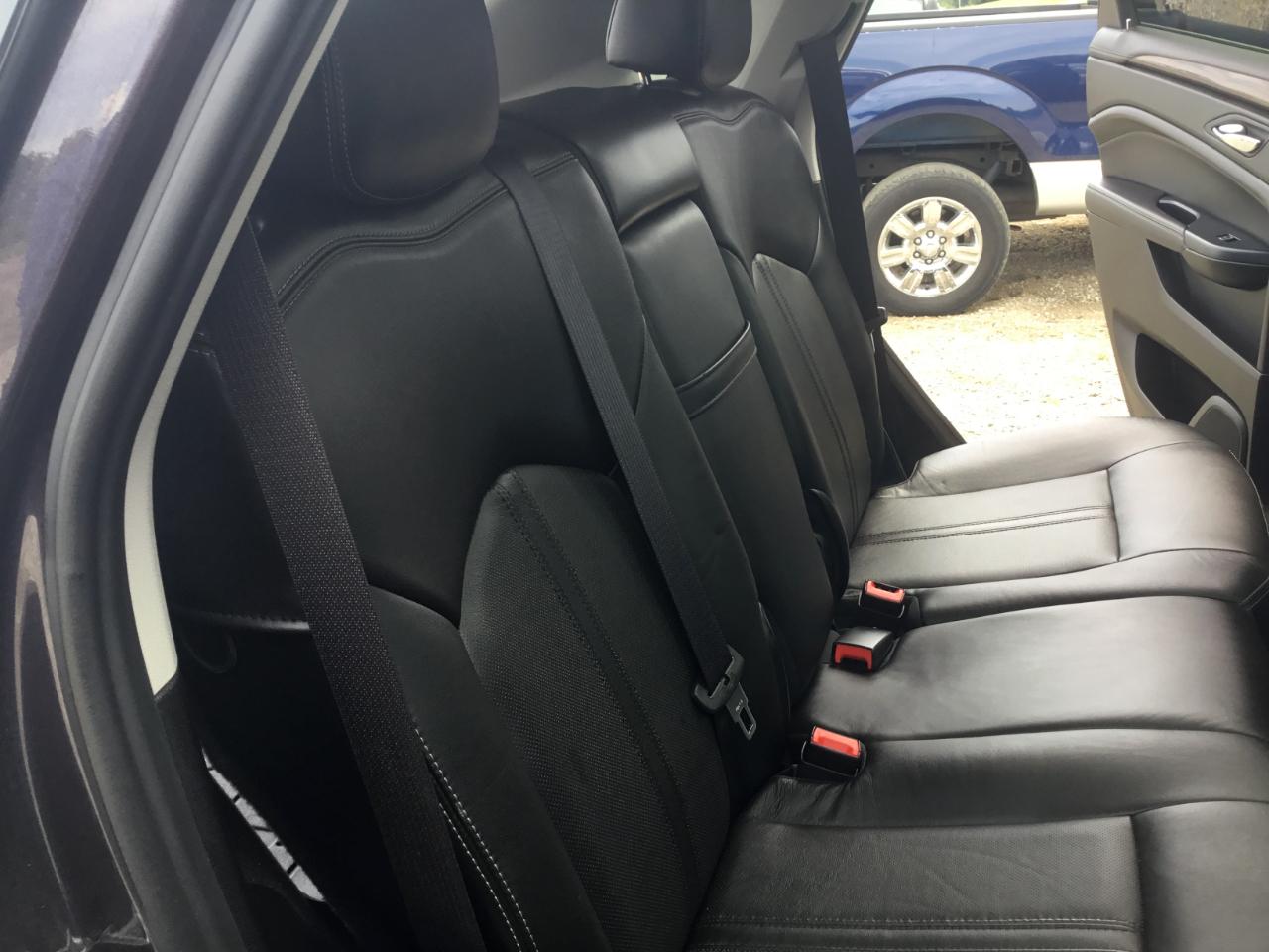 Cadillac SRX Luxury Collection FWD 2015