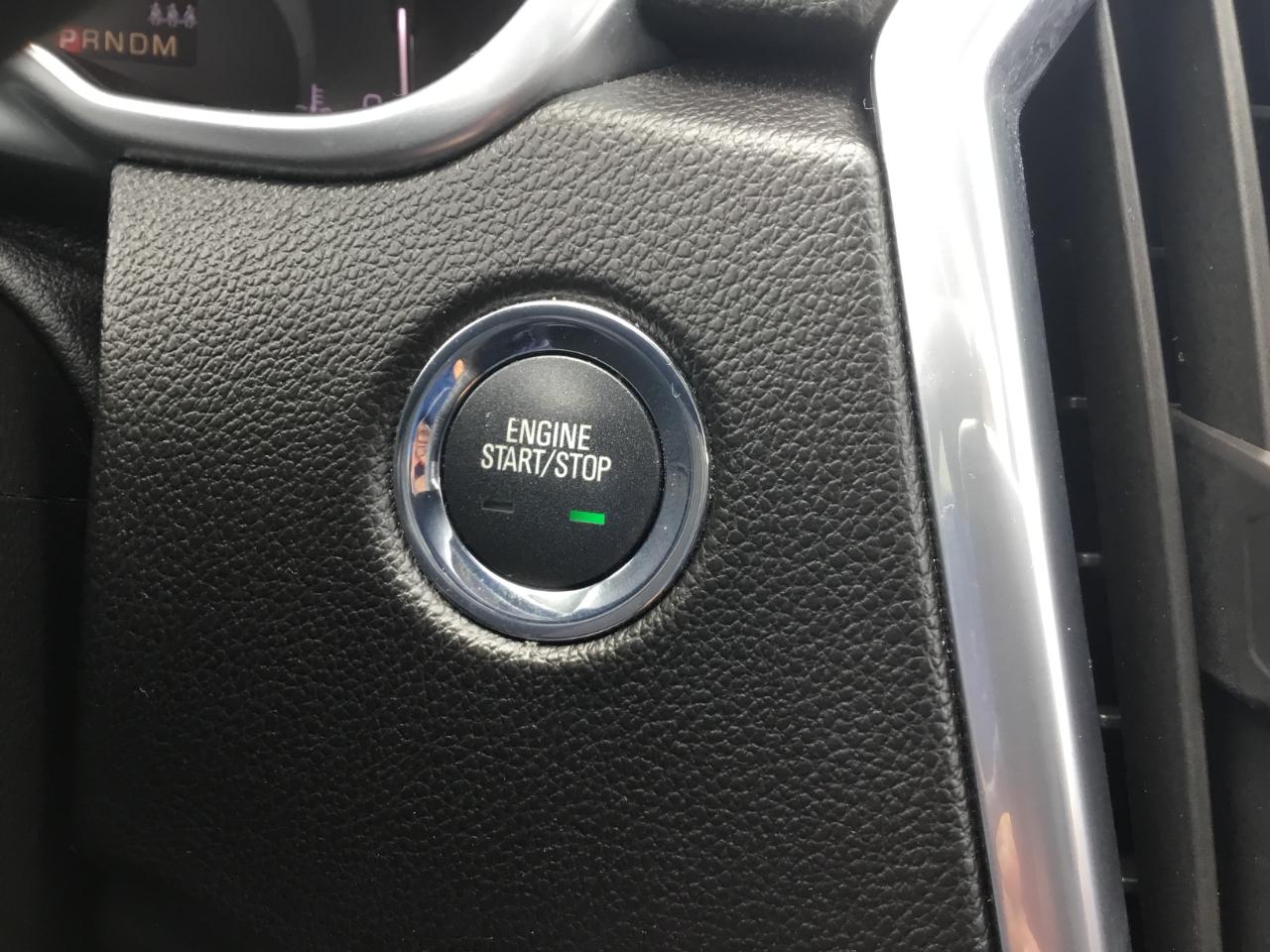 Cadillac SRX Luxury Collection FWD 2015