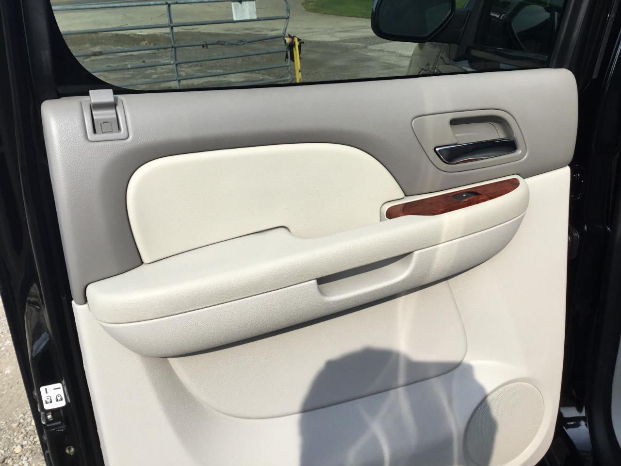 Chevrolet Avalanche LTZ 2WD 2013