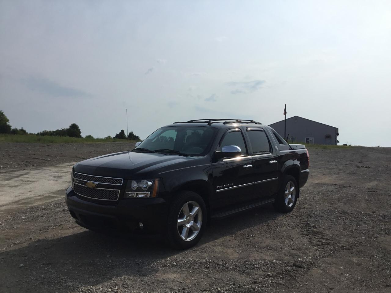 Chevrolet Avalanche LTZ 2WD 2013
