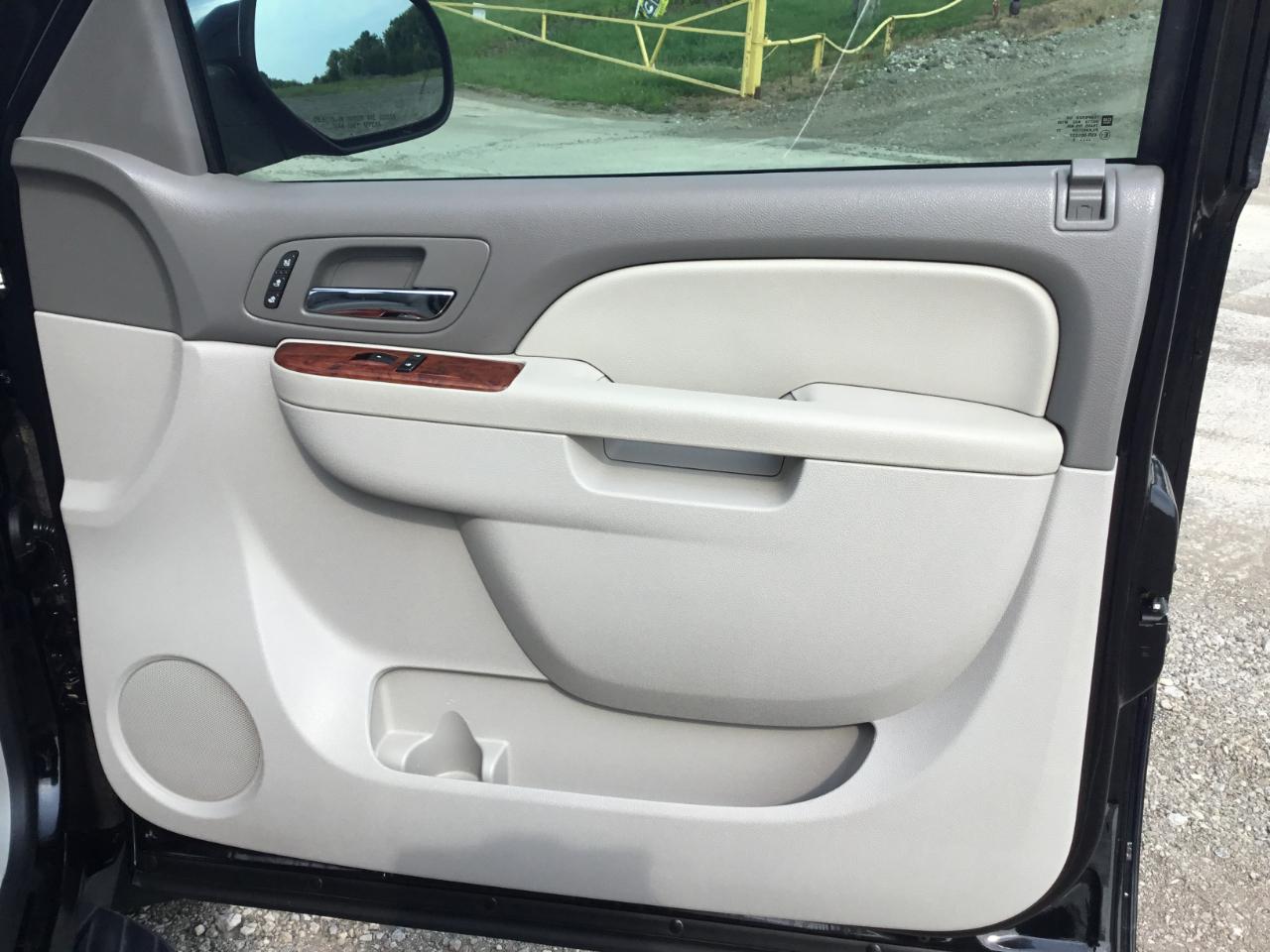 Chevrolet Avalanche LTZ 2WD 2013