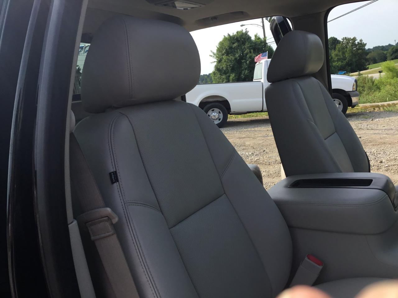 Chevrolet Avalanche LTZ 2WD 2013