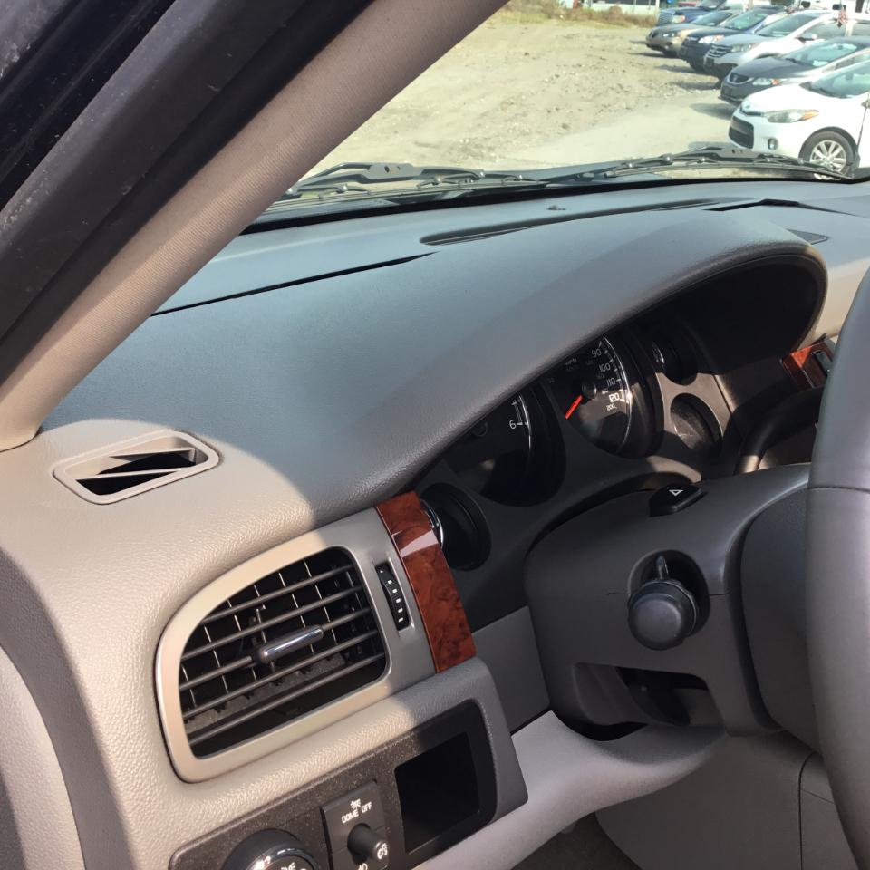 Chevrolet Avalanche LTZ 2WD 2013