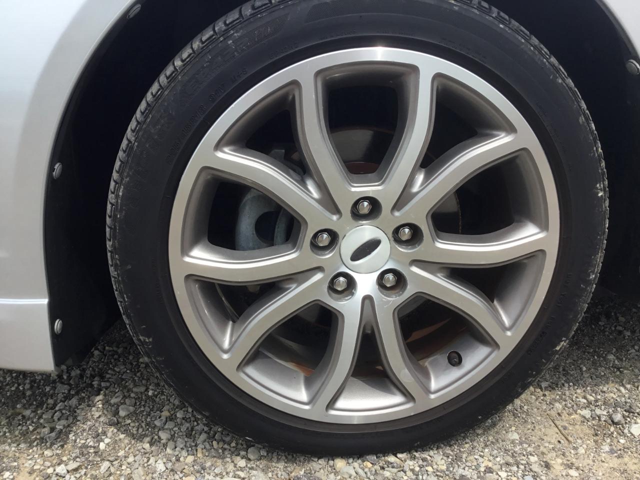 Ford Fusion SE 2012