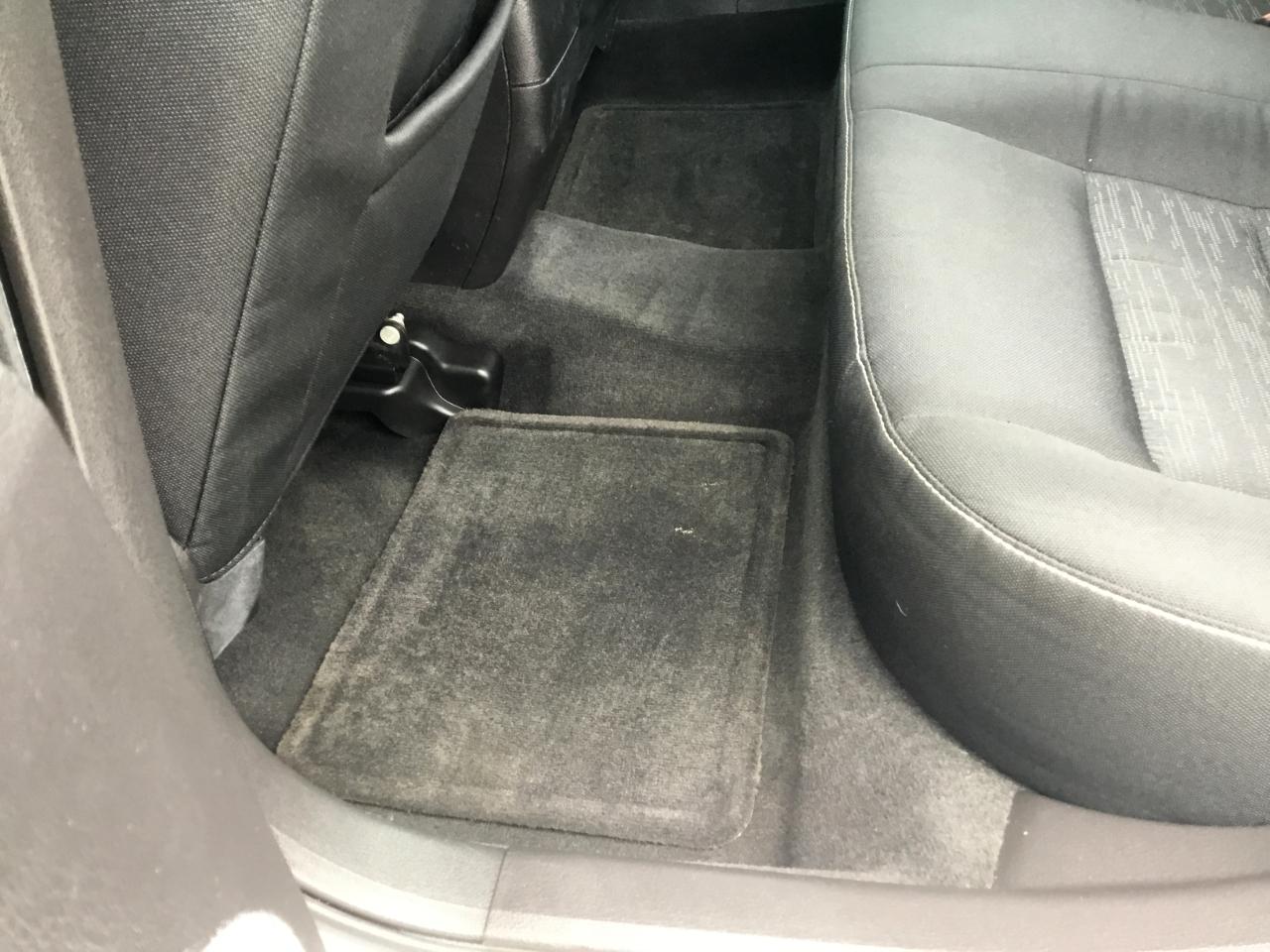 Ford Fusion SE 2012