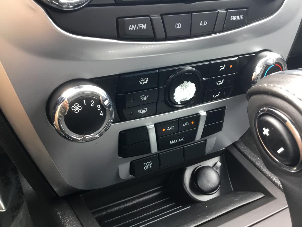 Ford Fusion SE 2012