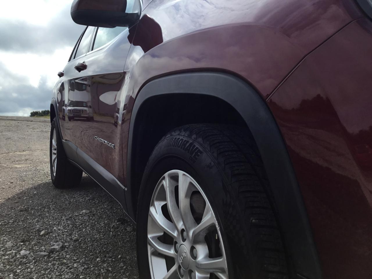 Jeep Cherokee Latitude 4WD 2019