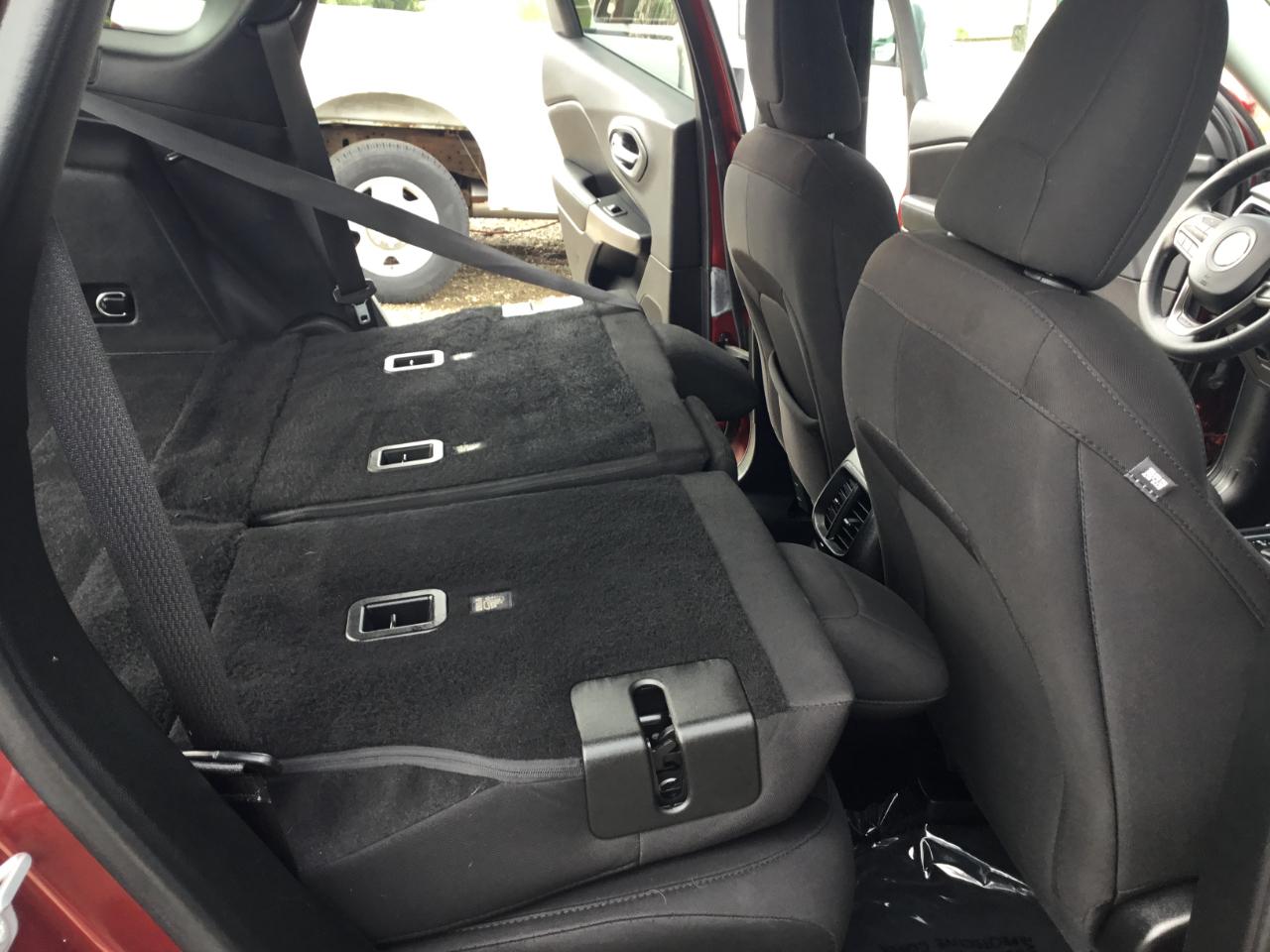 Jeep Cherokee Latitude 4WD 2019