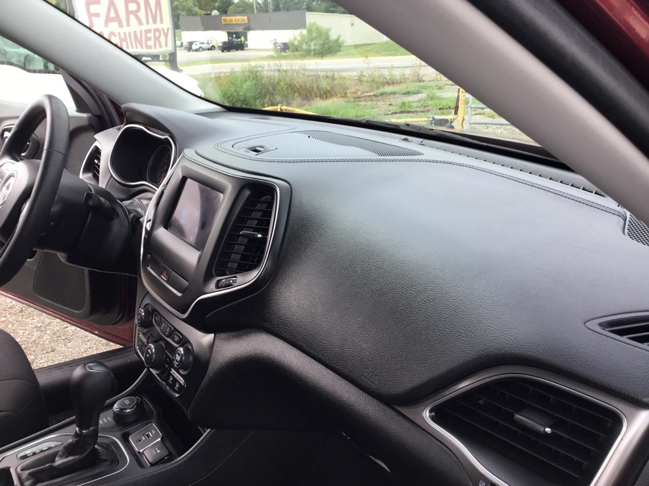 Jeep Cherokee Latitude 4WD 2019
