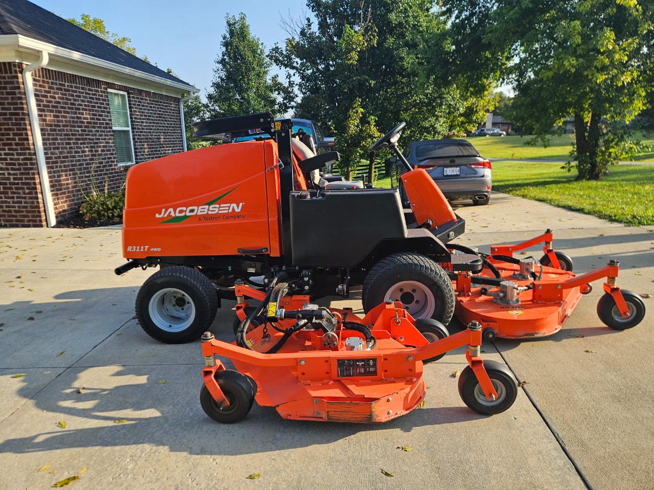 Jacobsen Mower  2014