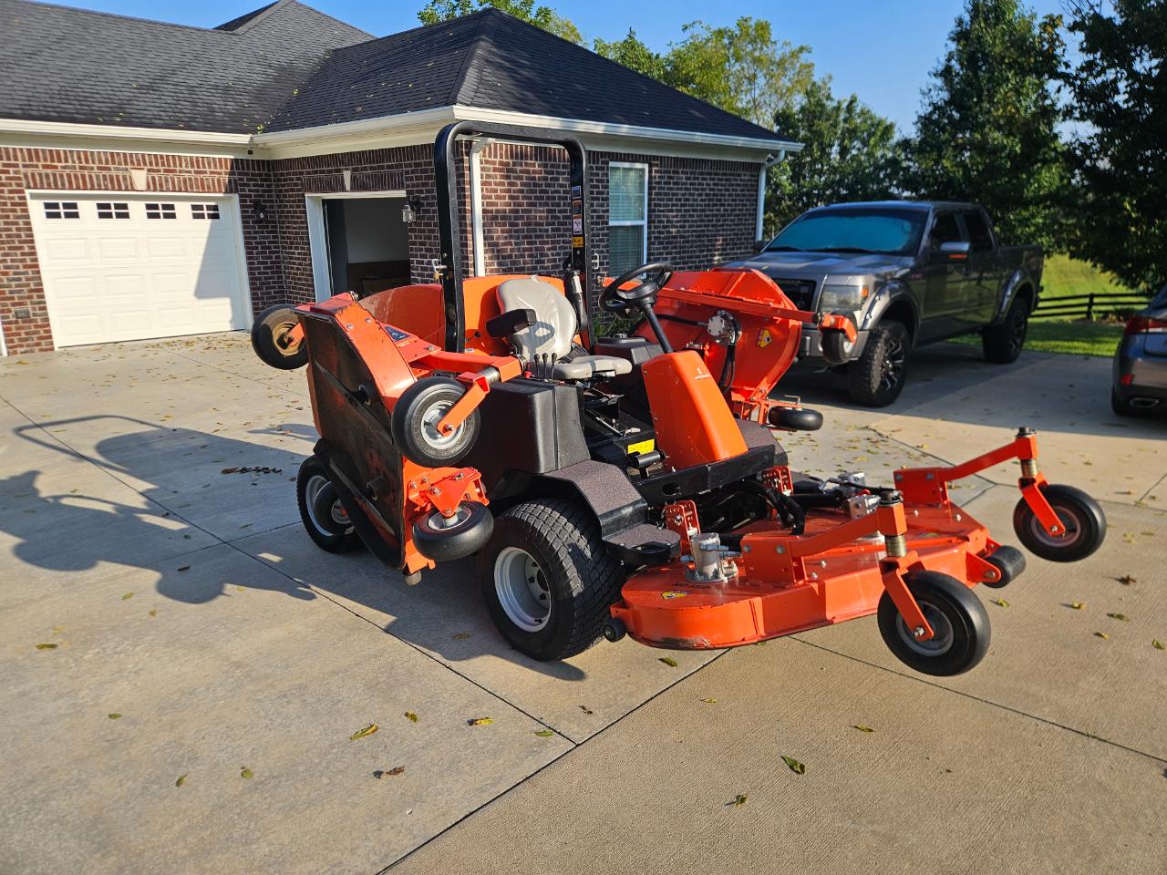 Jacobsen Mower  2014
