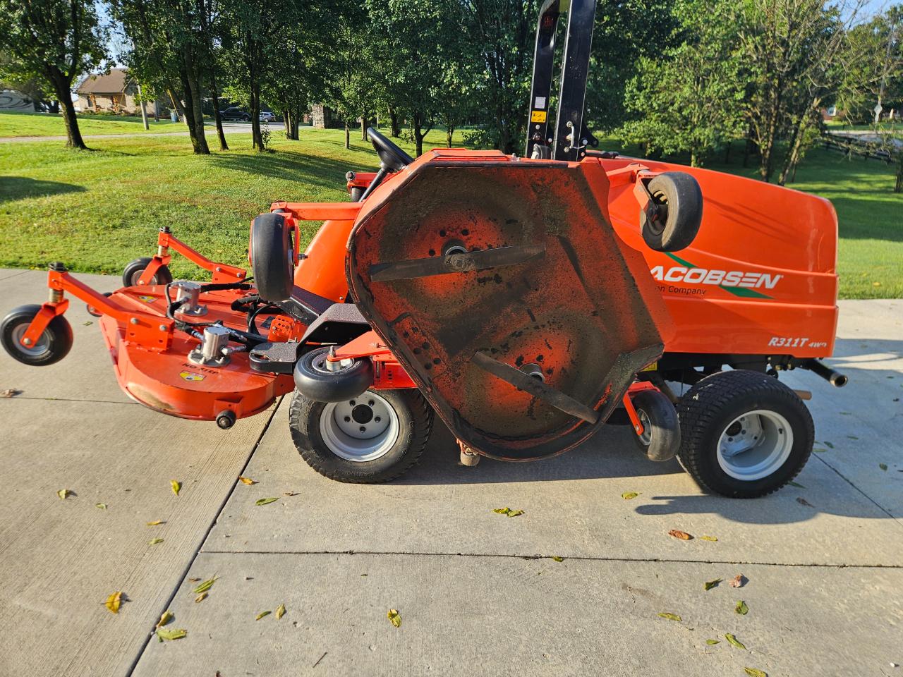 Jacobsen Mower  2014