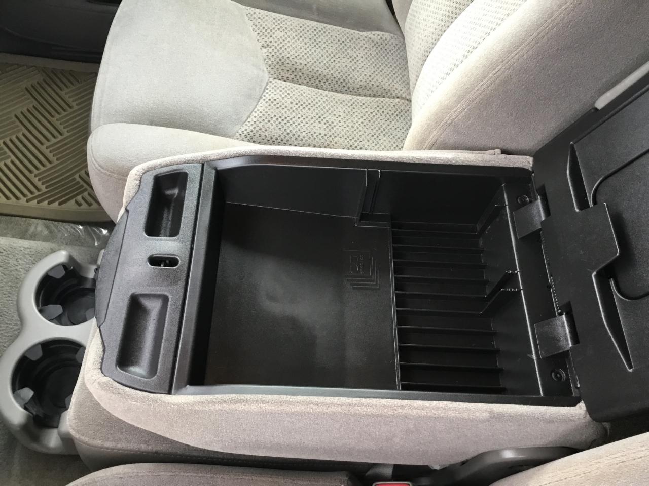 Chevrolet Suburban 1500 2WD 2006