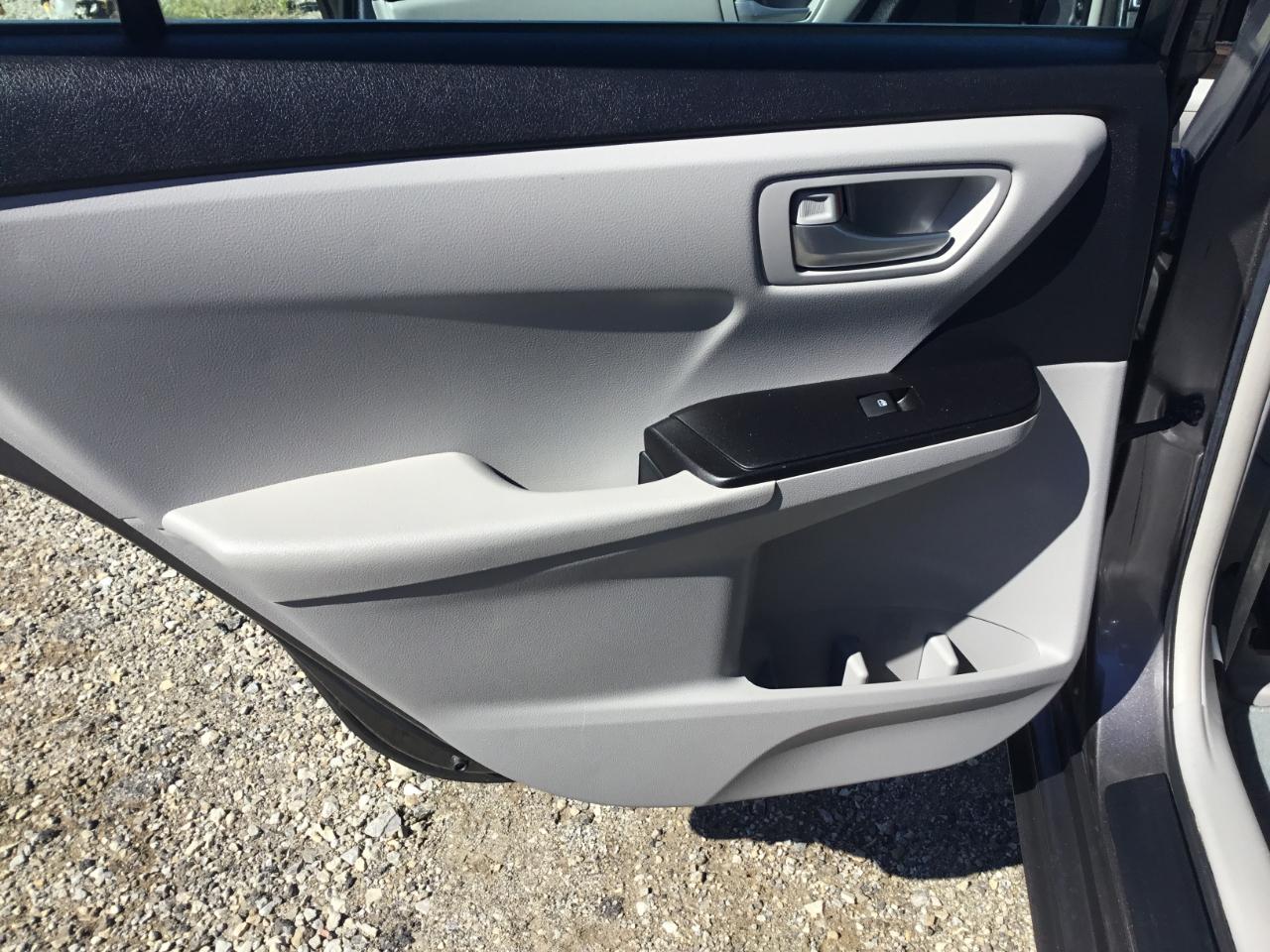 Toyota Camry LE 2016