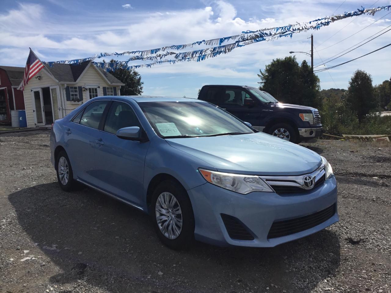 Toyota Camry LE 2012
