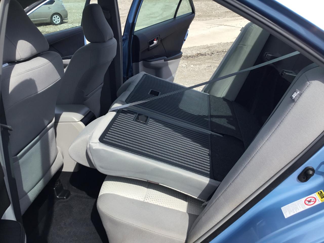 Toyota Camry LE 2012