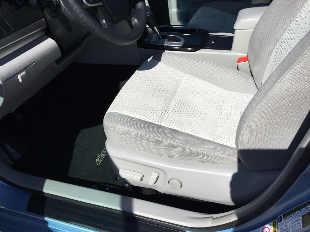 Toyota Camry LE 2012