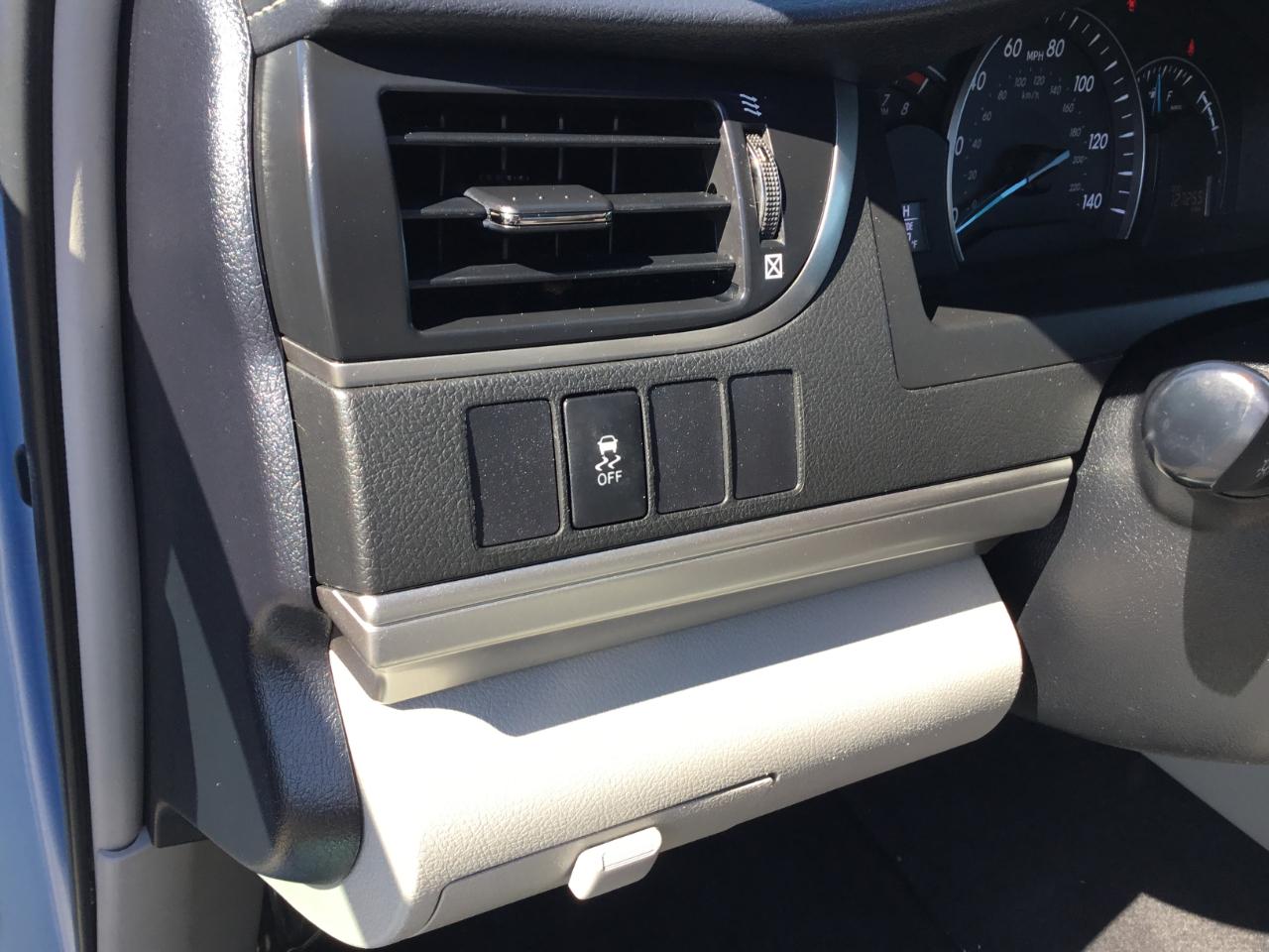 Toyota Camry LE 2012