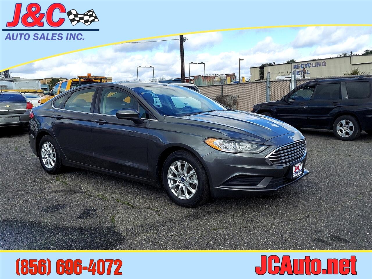 Ford Fusion S FWD 2017