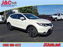 2017 Nissan Rogue Sport  2017 Nissan Rogue Sport