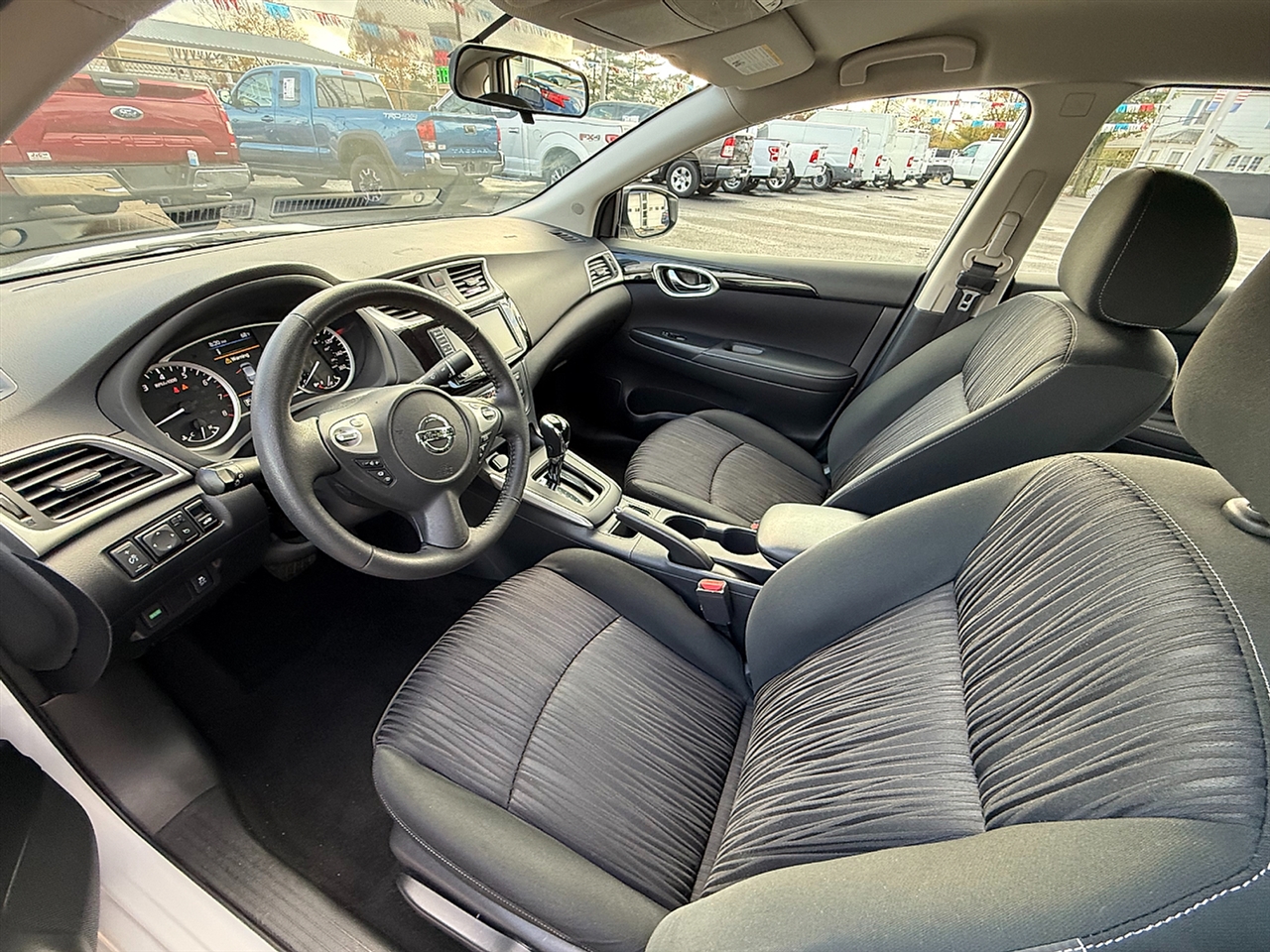 Nissan Sentra SV CVT 2019 Nissan Sentra SV CVT 2019