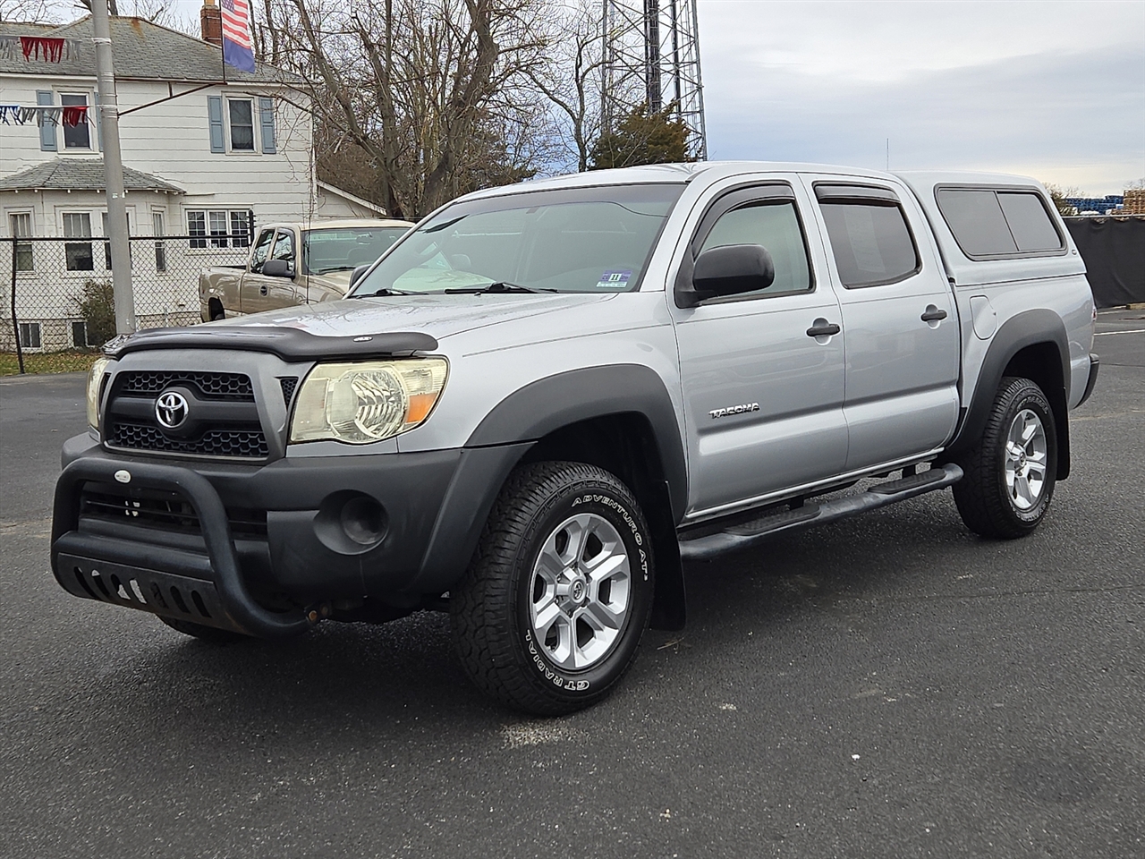 Toyota Tacoma PreRunner Double Cab Auto 2WD 2011