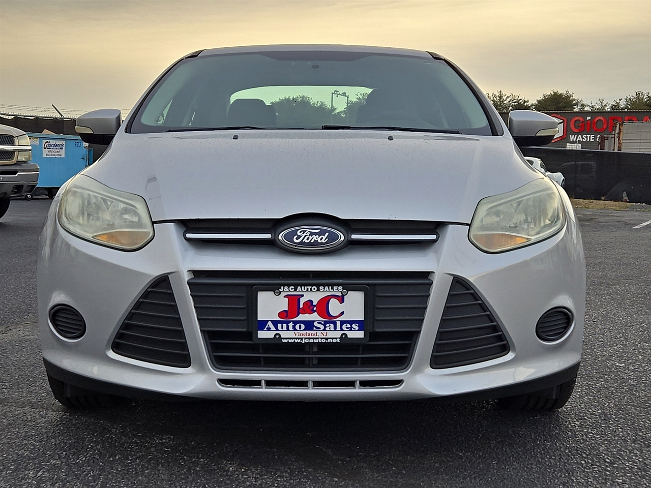 Ford Focus SE Sedan 2014