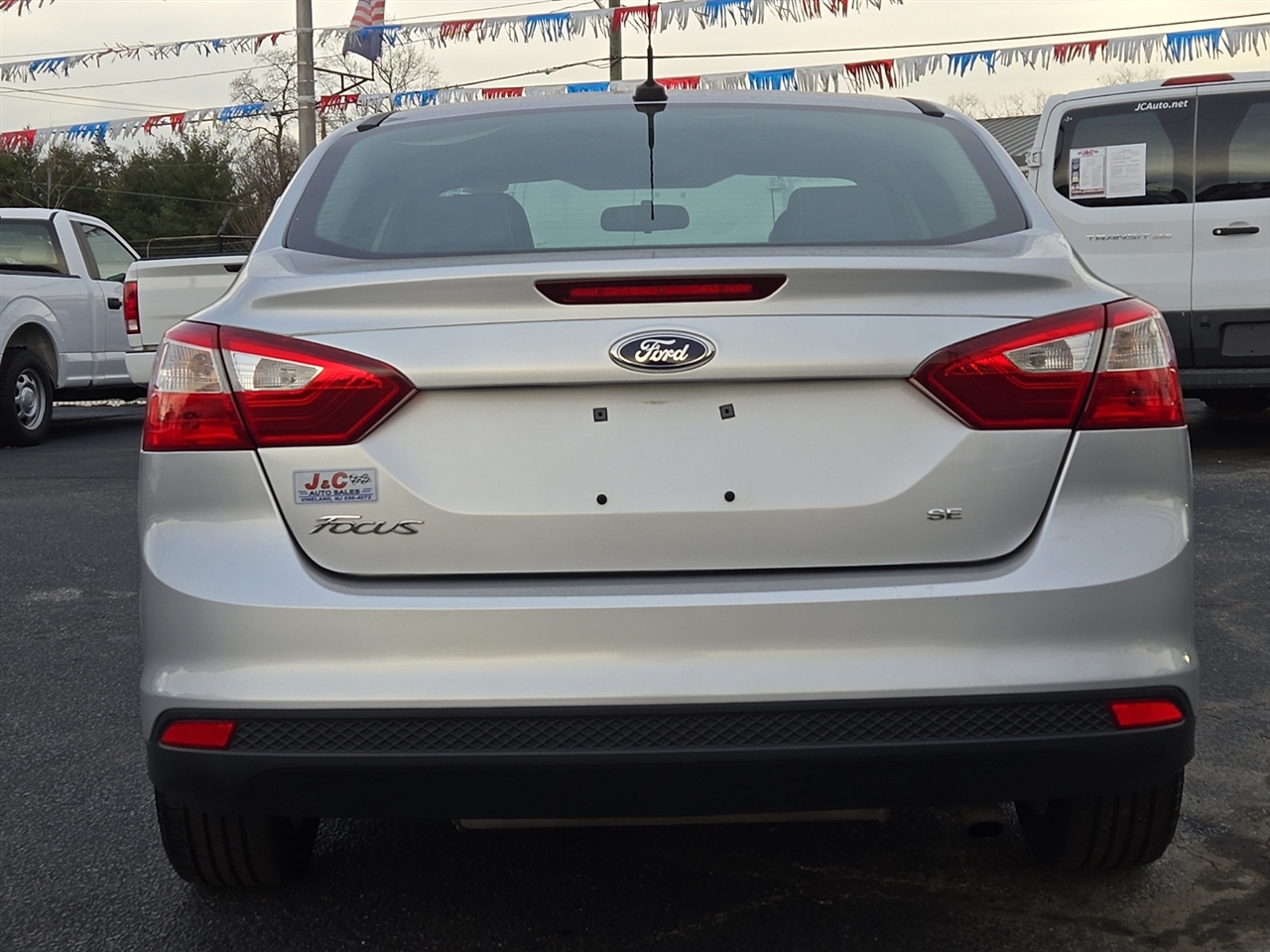 Ford Focus SE Sedan 2014