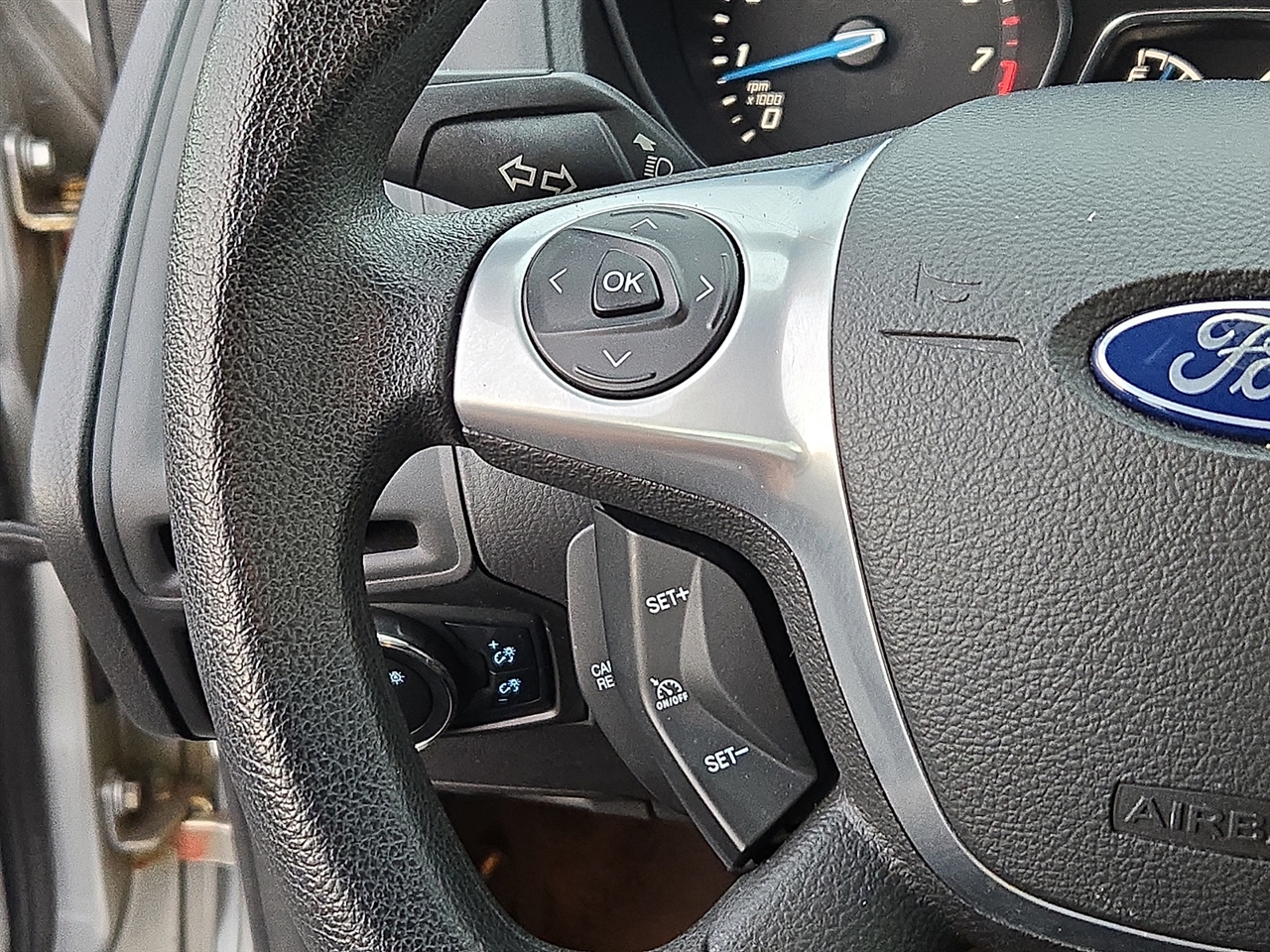 Ford Focus SE Sedan 2014