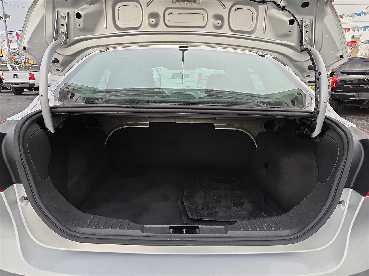 Ford Focus SE Sedan 2014