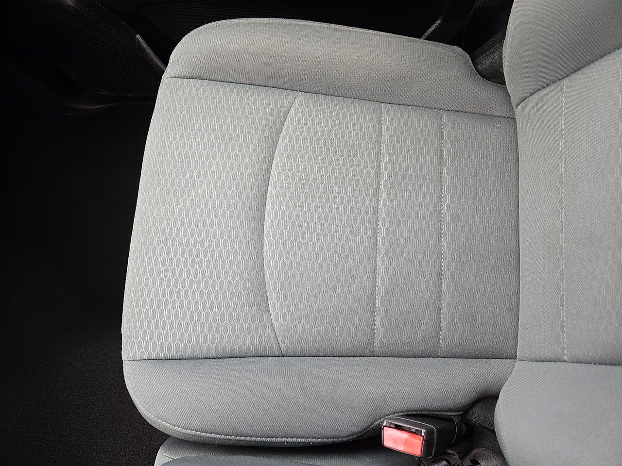 RAM 1500 Tradesman Quad Cab 4WD 2016