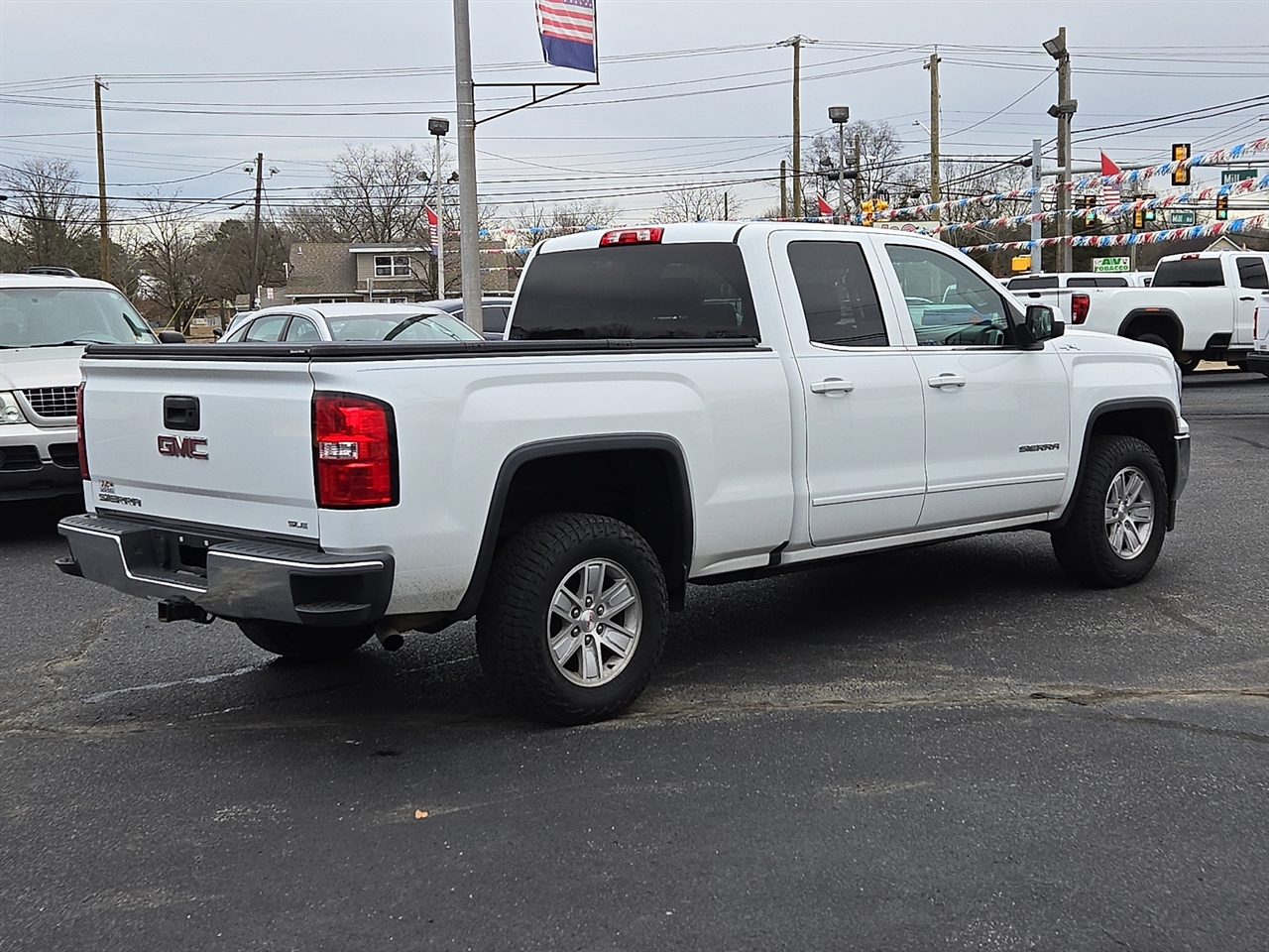GMC Sierra 1500 SLE Double Cab 4WD 2017