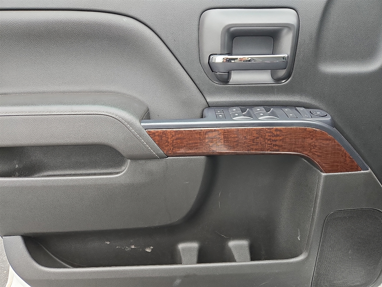 GMC Sierra 1500 SLE Double Cab 4WD 2017