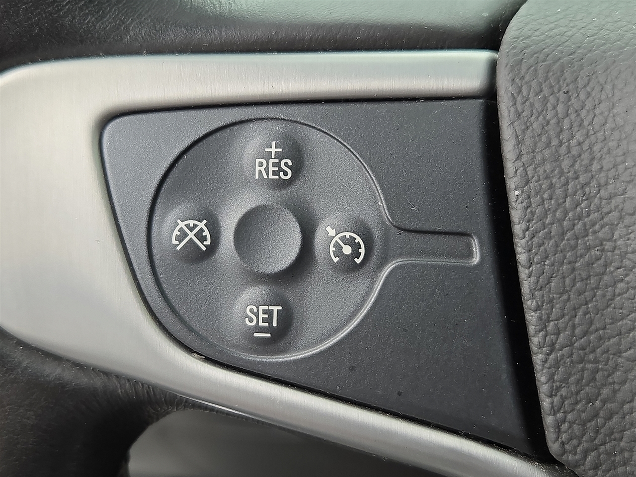 GMC Sierra 1500 SLE Double Cab 4WD 2017