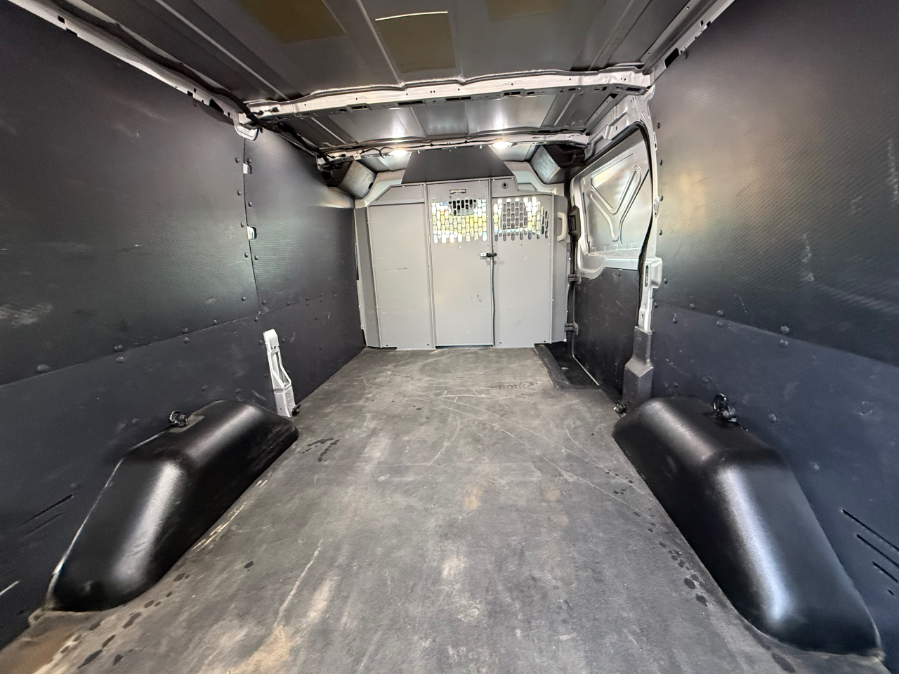 Ford Transit 250 Van Low Roof w/Sliding Pass. 130-in. WB 2019