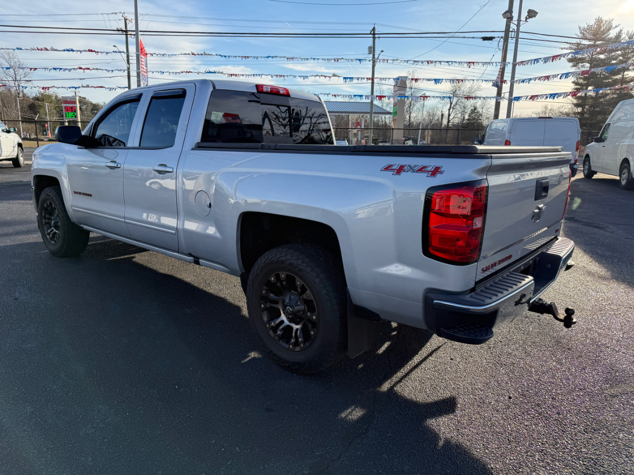 Chevrolet Silverado 1500 LT Double Cab 4WD 2017