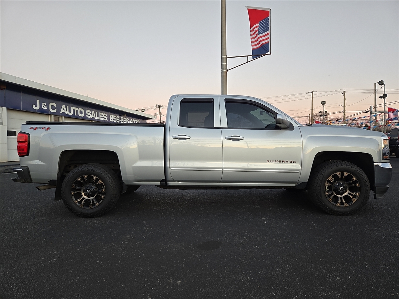 Chevrolet Silverado 1500 LT Double Cab 4WD 2017