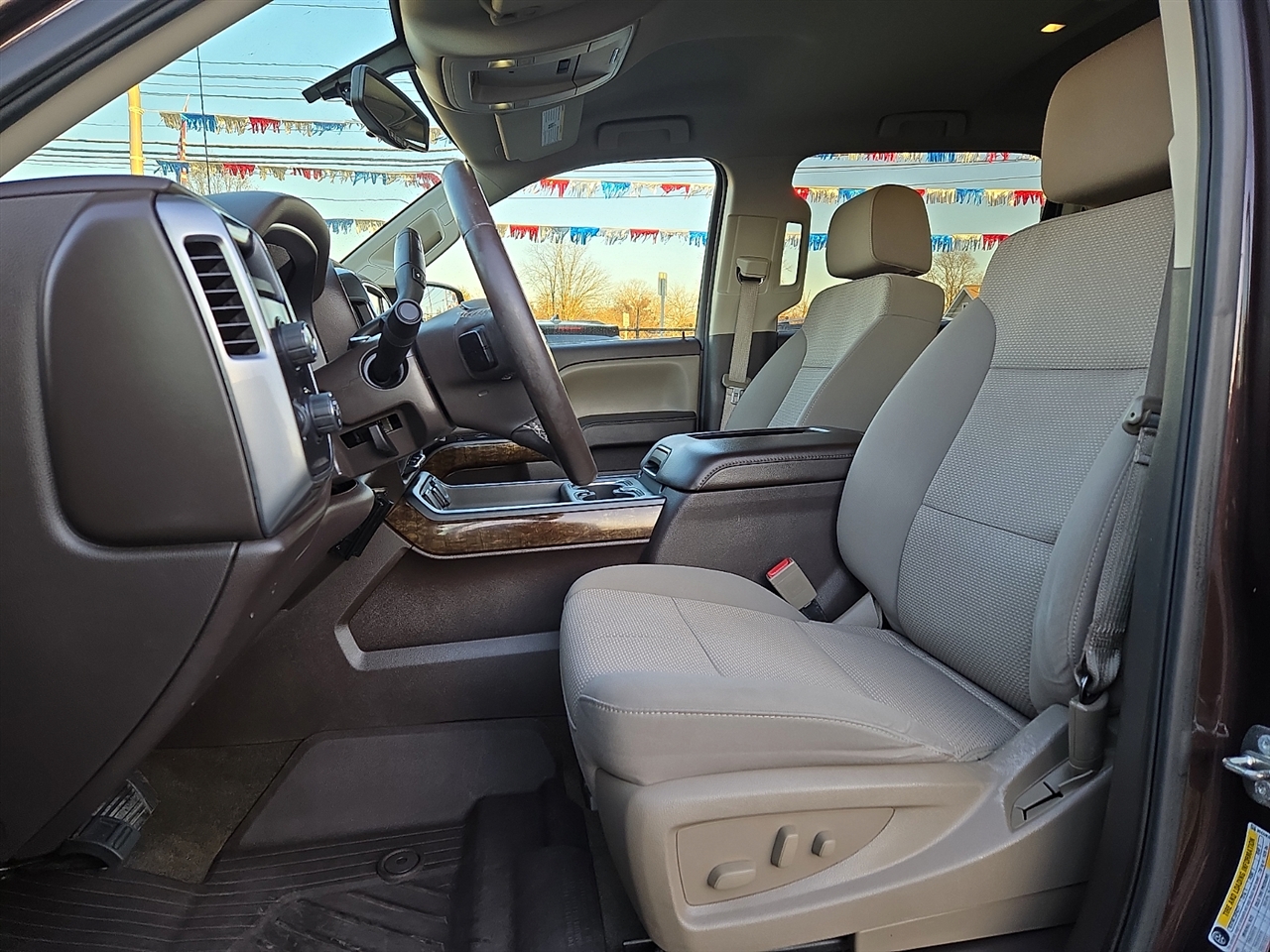 Chevrolet Silverado 1500 LT Crew Cab Long Box 4WD 2016