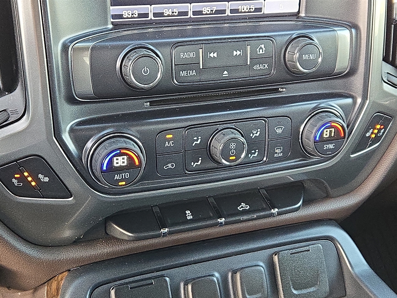 Chevrolet Silverado 1500 LT Crew Cab Long Box 4WD 2016