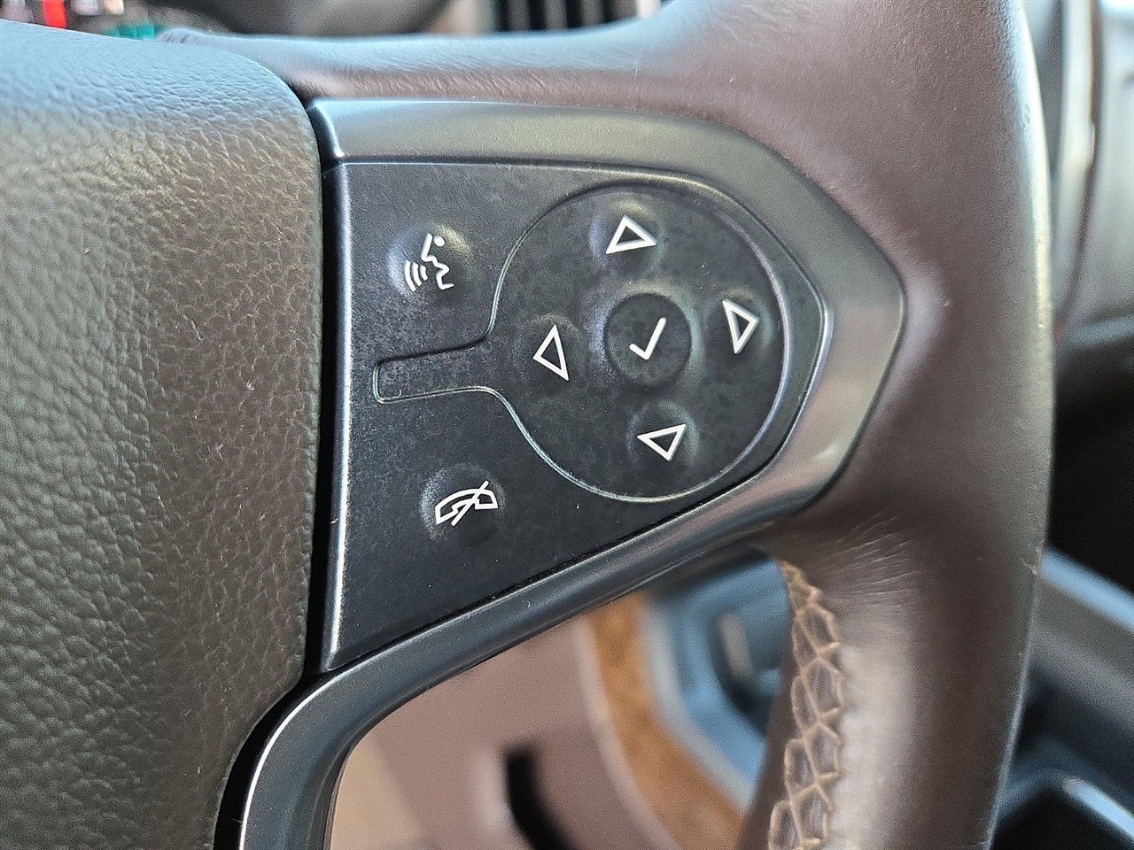 Chevrolet Silverado 1500 LT Crew Cab Long Box 4WD 2016