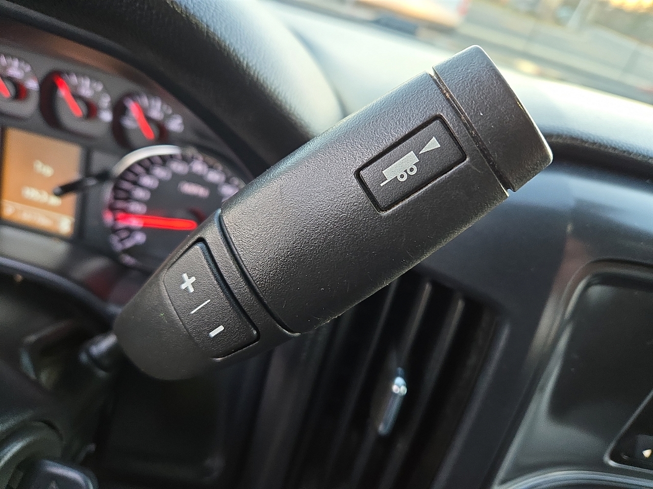 Chevrolet Silverado 1500 Work Truck Short Box 2WD 2015